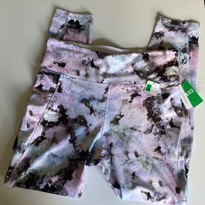 Dip size large exercise colorful leggings NWT